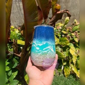 Resin tumbler beach